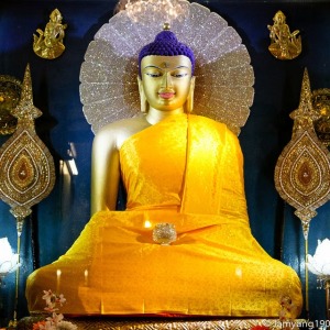 Sakyamuni Buddha szobor, Mahabodhi Temple, Bodh Gaya, India