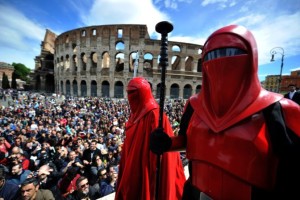 Star Wars fans in front of the Colosseum