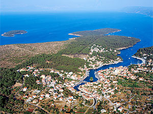 vrboska_island_hvar